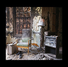 Load image into Gallery viewer, BEAUTY IN DECAY II Urbex