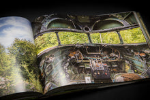 Load image into Gallery viewer, NATURALIA Reclaimed By Nature